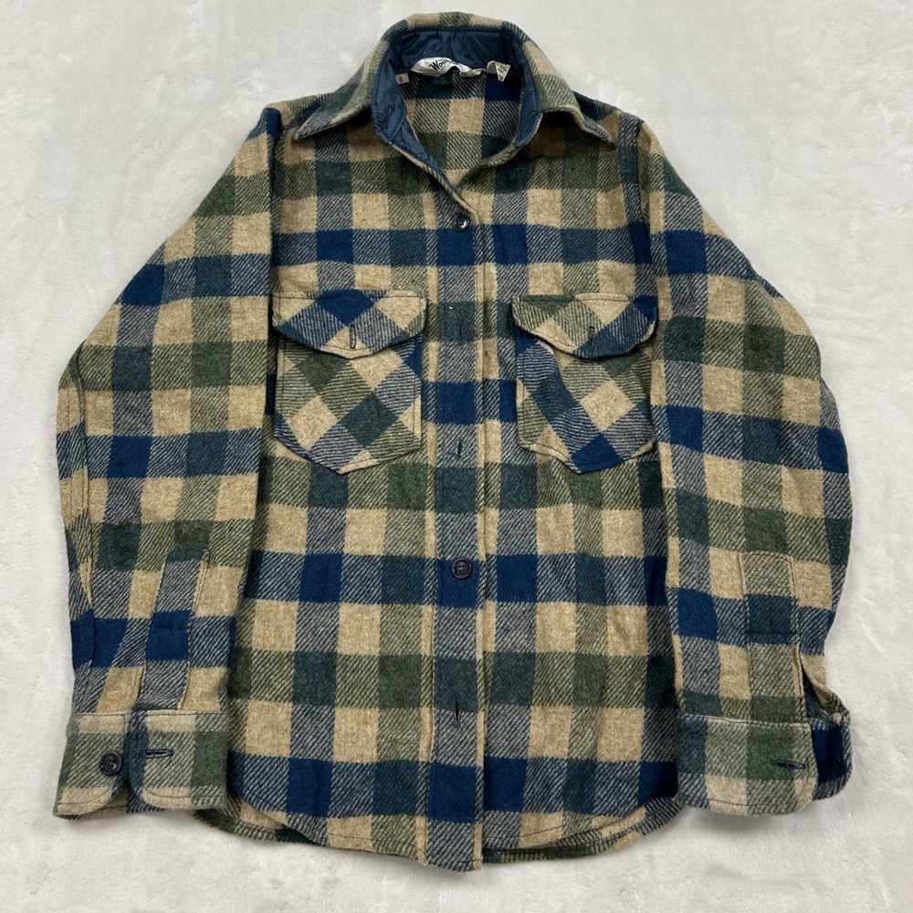 Woolrich Flannel Shirt Jacket Womens 6 Blue Tan Plaid Wool Blend Quilted Trim